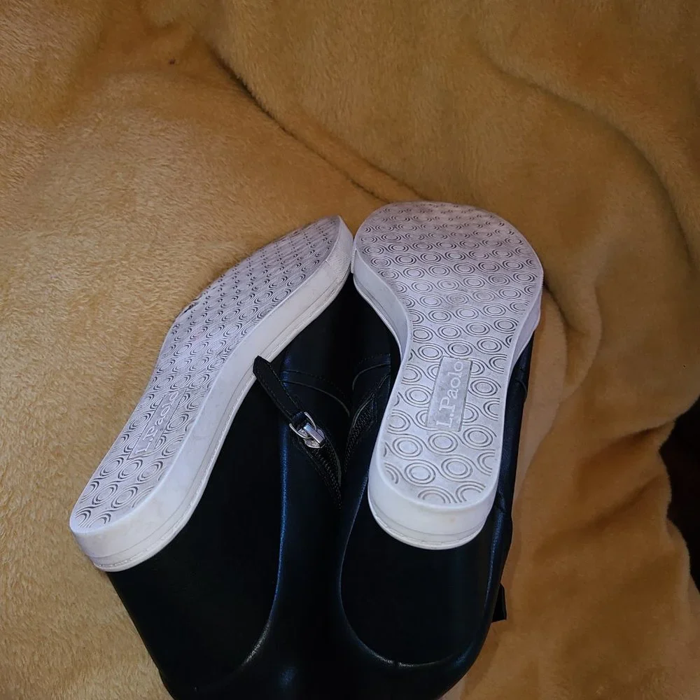 Linea Paolo "Freshton" Black Leather Wedge Sneakers Booties sz. 12M MSRP $178 - Picture 2 of 5